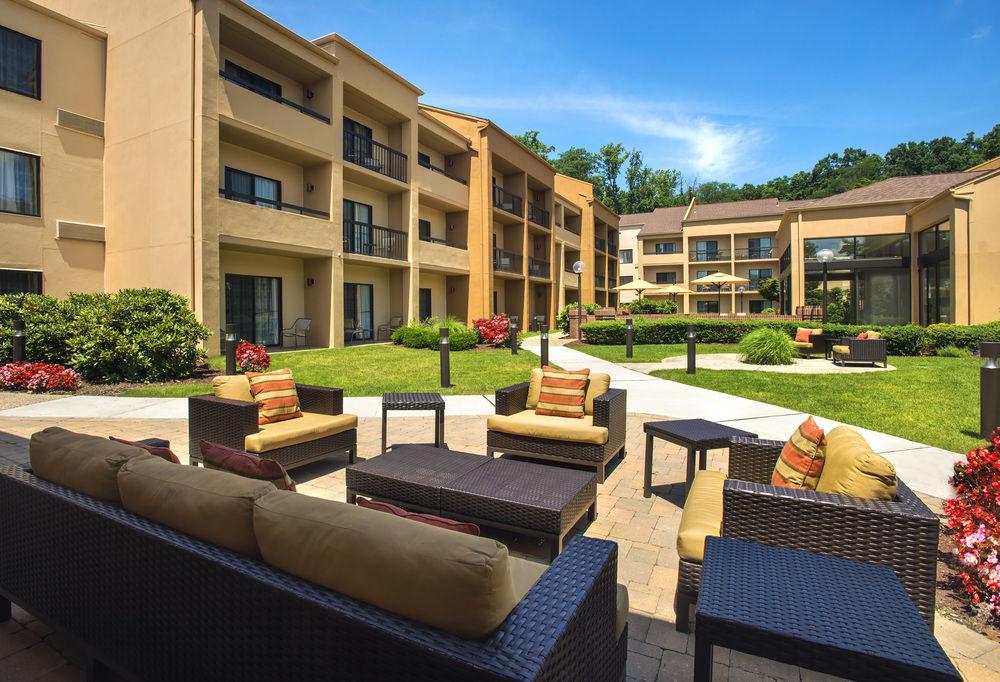 Courtyard By Marriott Tarrytown Westchester County Bagian luar foto