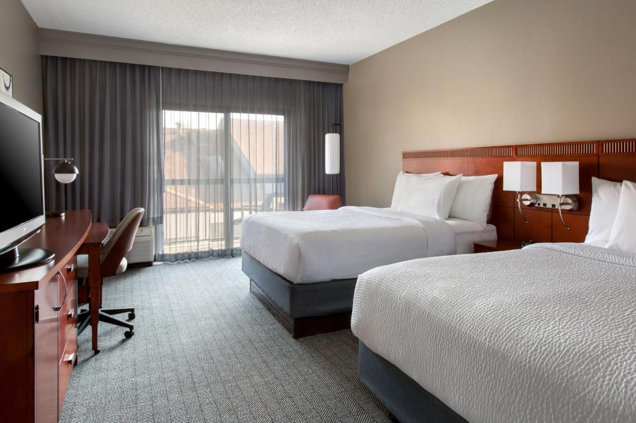 Courtyard By Marriott Tarrytown Westchester County Bagian luar foto